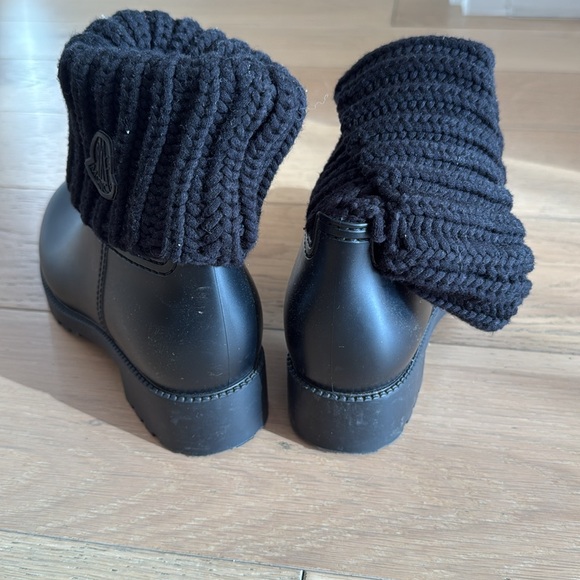 Moncler Water Proof Rubber Booties with Cable Knit Sock Detailing - Picture 6 of 10